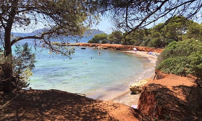 Ibiza Island Appartement | Hippy House Red + Chillout, Hammock Nature, Beaches, Bike area, Hippy Market