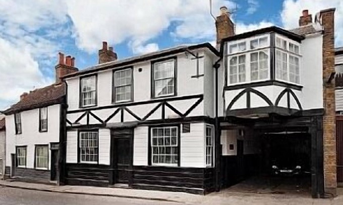 Chipping Ongar Maison | Essex c'est la seule façon. Une occasion unique de profiter de votre propre pub