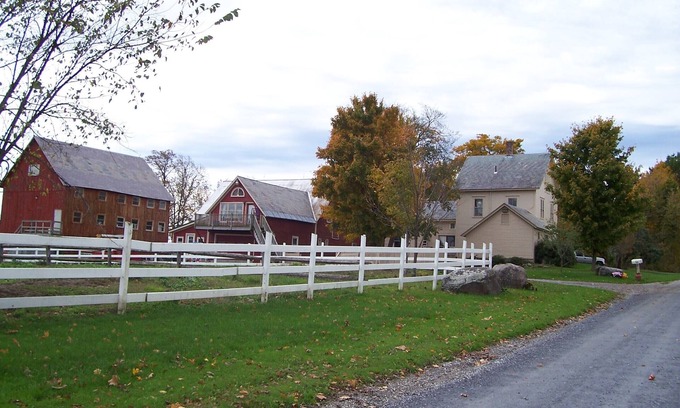 Bridport Maison | 1888 Ferme de 3 étages avec de superbes vues à 15 min. du campus de Midd