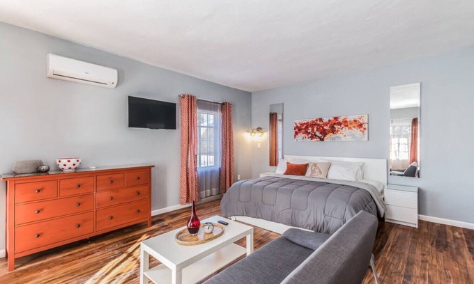 West University Maison | Historic 2nd Level w/ Private Deck!