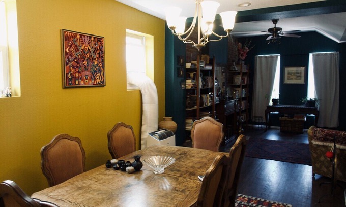 Whittier Maison | Historic 3 bedroom Home in the Center of Denver