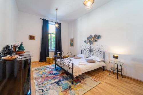 Cluj-Napoca City Centre Appartement | Historic 5 star apartment in the main plaza