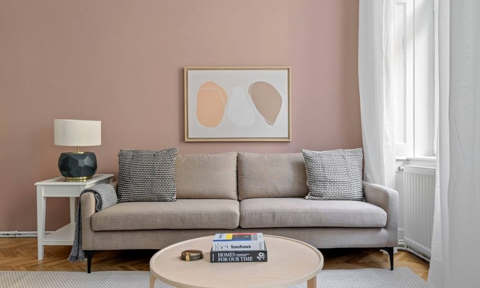 Roßau Appartement | Historic Alsergrund 2BR, nr Donaukanal, by Blueground