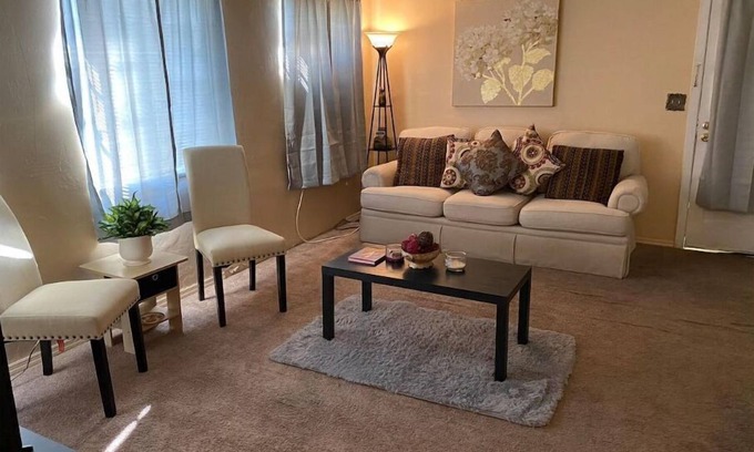 Valdosta Maison | Historic Apartment 1BR 1BA Ideal for longer stays 2F
