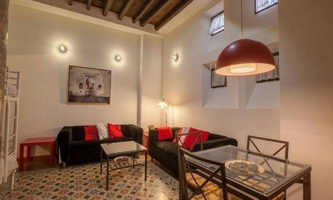 Centro - Sagrario Appartement | Historic apartment house with exceptional situation and kept facility