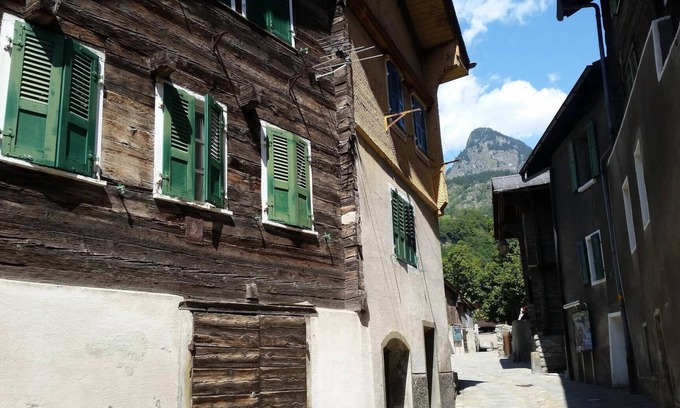 Naters Appartement | Historic Apartment in the old Village of Naters