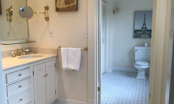 Fenway–Kenmore Maison | Historic Brownstone Townhouse, 7 beds/3.5 baths, Fenway Boston
