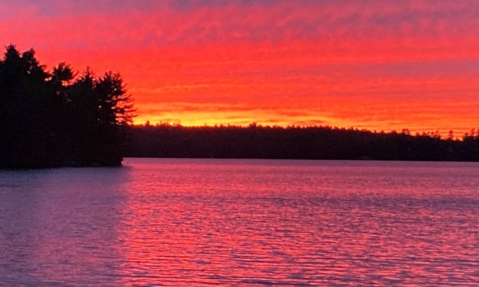 Franklin Cabine | Historic , cozy 2 bedroom original cabin at the waters edge in Franklin ME