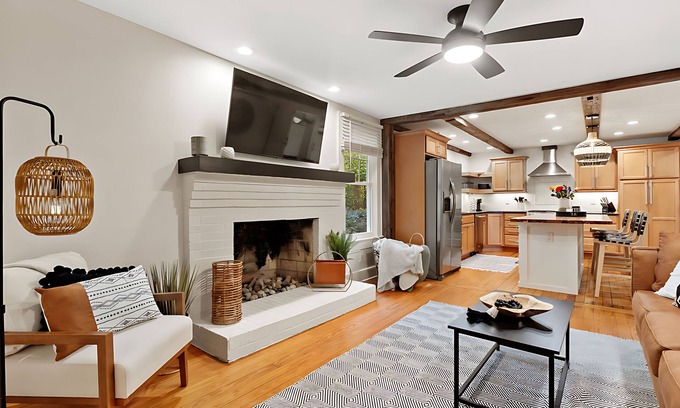 Wake Forest Maison | Historic Downtown Wake Forest Bungalow