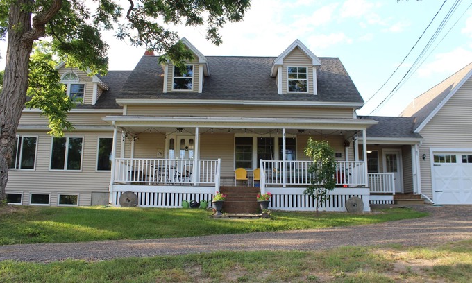 Dayton Maison | Historic Estate on 12 Acres with Pond