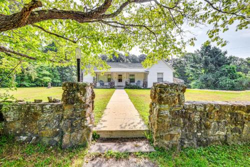 Saint Andrews Maison | Historic Hawkins House Located on Sewanee Campus