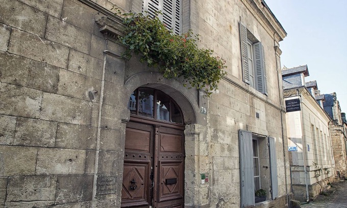 Chinon Maison | Chambres d’hôtes Cœur Historique de la vieille ville de chinon