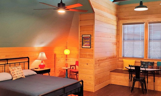 Shiner Maison | Historic Home with Whimsical Theme located 3 blocks from Shiner Brewery