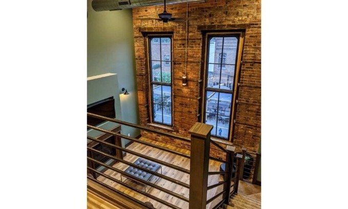 Utica Copropriété | Historic Loft/Charlotte Suite/Starved Rock/Utica
