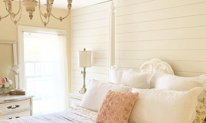 Lakeland Maison | Historic Rose Cottage- pool, hot tub, treehouse, beach!