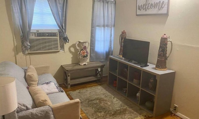Valdosta Maison | Historic Studio Apartment, 3 min to SGMC Hospital