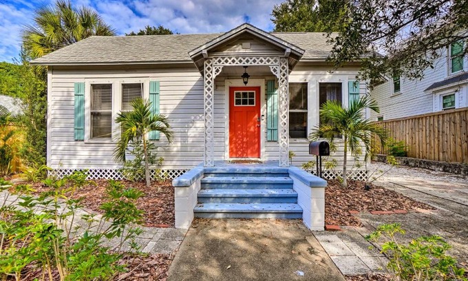 Tarpon Springs Maison | Historic Tarpon Springs Abode about 3 Mi to Beach
