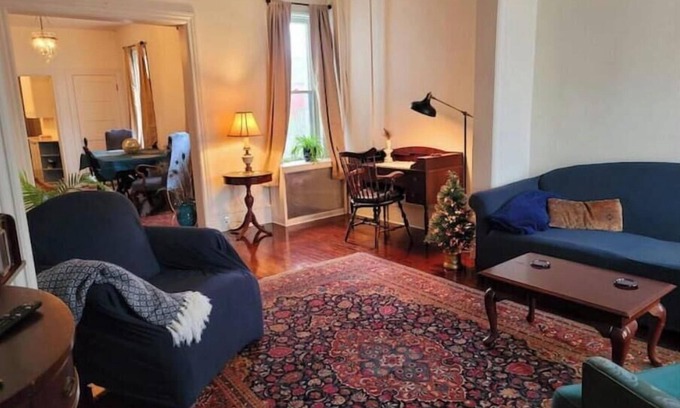 Watsontown Maison | Historic Townhouse w/Antiques & Riverview
