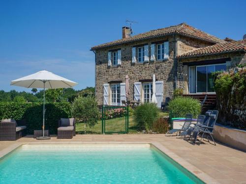 Saint-Beauzile Maison | Historic Village Escape w Pool