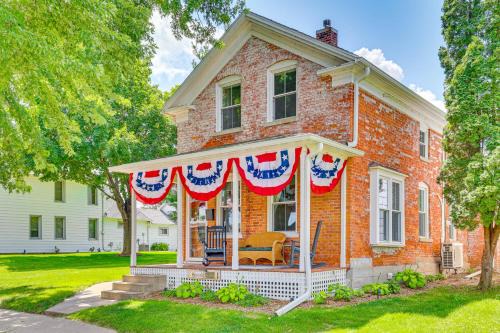 Wabasha Maison | Historic Wabasha Home with Patio in Downtown!