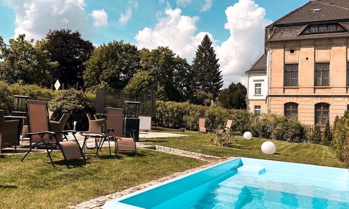 Grossschoenau Maison | Historische Jugendstilvilla am Zittauer Gebirge im Textildorf Großschönau