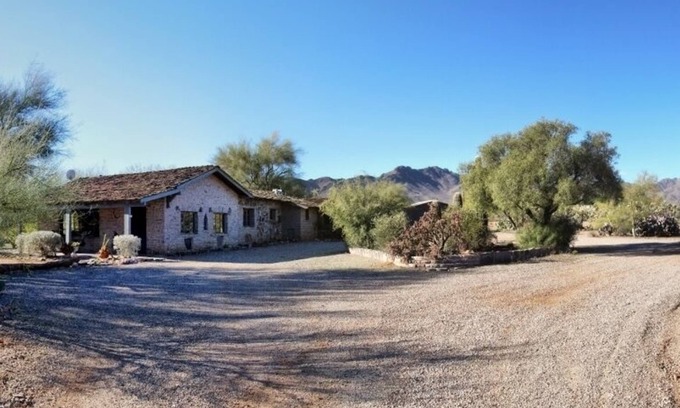 Lazy Ranch Estates Maison | Histoire, la faune et la vie privée! Bienvenue ornithologue!