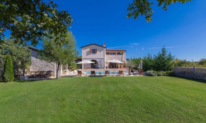 Cabrunici Maison | Histria 1 by Interhome