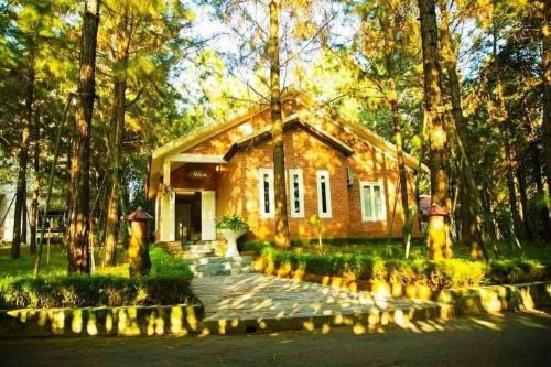 Thach That Hôtel | Hoàng Long Resort Villa