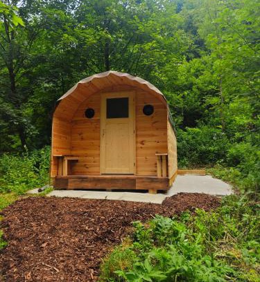 Kirchensittenbach Autre | Hobbit Hütte am Bach ohne Bettwäsche