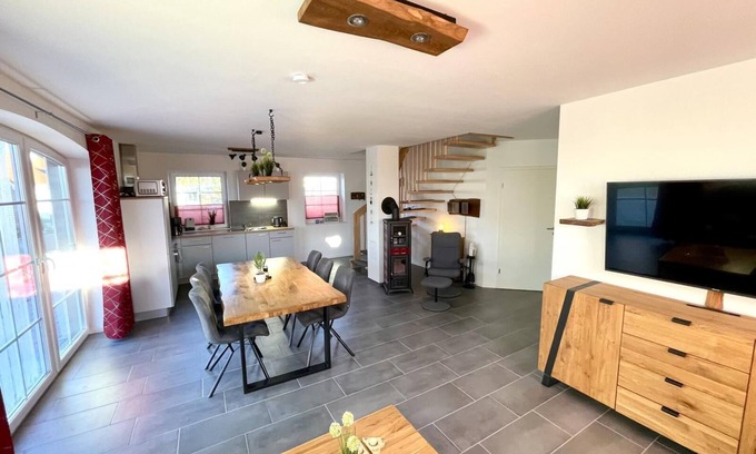 Warin Maison | Hochwertiges und Luxuriöses Ferienhaus Direkt am Wariner See