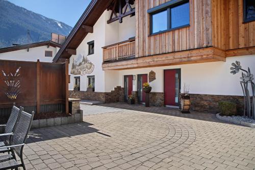 Nassereith Appartement | Hof Almfrieden - Dormitz