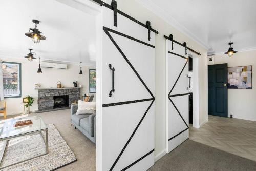 Matamata Maison | HOH - Hazel's Homestead