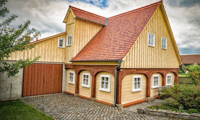 Grossschoenau Appartement | Holiday home Wiesenhäusel