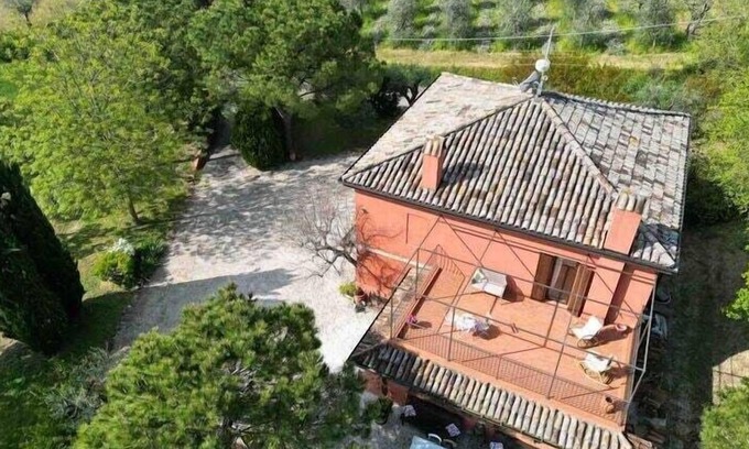 San Giovanni In Marignano Maison | Holiday Home in San Giovanni in Marignano with Garden