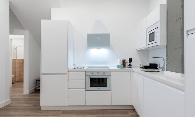 Camas Appartement | Holi-Rent AT Erillas 1