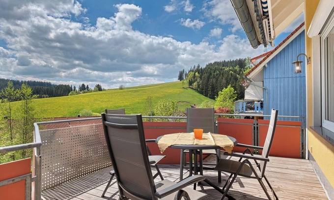 Furtwangen Maison | Maison de vacances 'Am Kussenhof' avec vue sur les montagnes, balcon et Wi-Fi