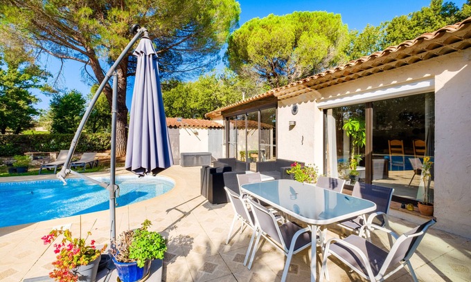 Saint-Cezaire-sur-Siagne Appartement | Appartement de vacances "Lou Paradou" avec piscine partagée, terrasse privée et Wi-Fi