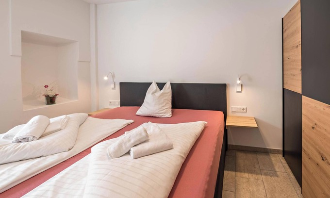 Sankt Martin Appartement | Appartement de vacances "Sarah" avec vue sur les montagnes, sauna, Wi-Fi et terrasse