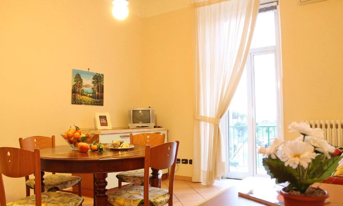 Albisola Superiore Appartement | Appartement de vacances Albisola Superiore pour 1 - 4 personnes avec 1 chambre à coucher - Apparteme