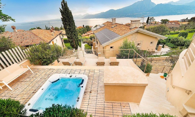 Albisano Maison | Appartement de vacances Torri del Benaco pour 1 - 4 personnes avec 2 chambres à coucher - Maison de