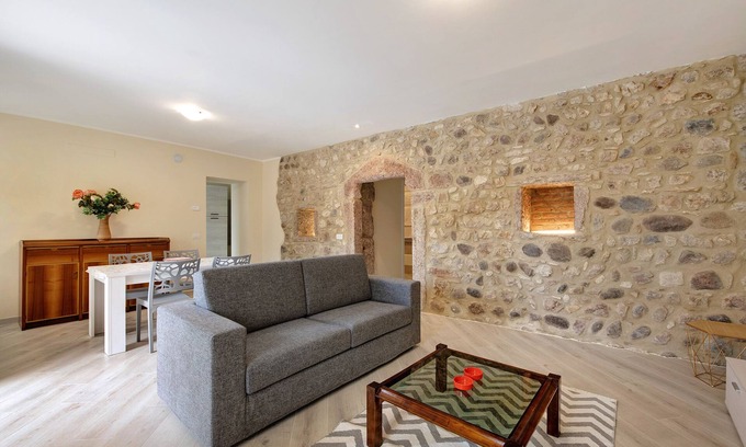 Albisano Appartement | Appartement de vacances "Casa Vera Aurora" avec jardin privé et Wi-Fi