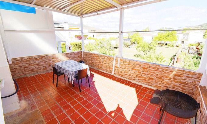 Fondon Appartement | Appartement de vacances "La Casa De Manolo" avec vue sur la montagne, terrasse privée et Wi-Fi