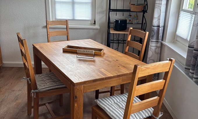 Ottlar Appartement | Holiday Apartment '1' with Shared Terrace, Shared Garden and Wi-Fi