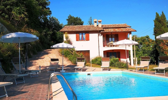Acqualagna Appartement | Holiday apartment Acqualagna for 1 - 6 persons - Twin house