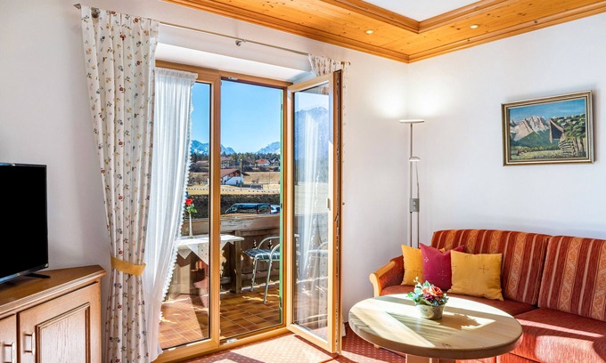 Kruen Appartement | Appartement 'Soiernsee Alpenblick Ferienwohnung' avec vue sur la montagne, jardin partagé et Wi-Fi