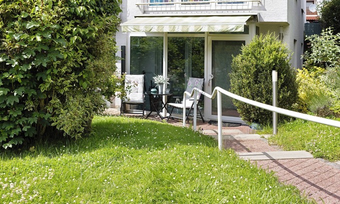 Niederzwehren Appartement | Appartement 'Ferienwohnung An Der Dönche' avec terrasse privée, jardin privé et Wi-Fi