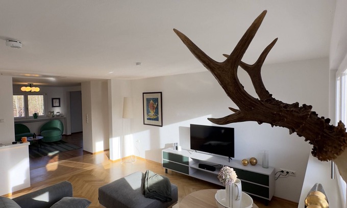 Frauenau Appartement | Appartement "Auerer Retreat" avec vue sur les montagnes, balcons privés et Wi-Fi