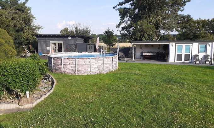 Moehnesee Appartement | Appartement 'Auszeit Am See' avec piscine partagée, terrasse partagée et Wi-Fi