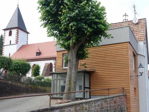 Dernbach Appartement | Holiday apartment Bambi in the house at the linden