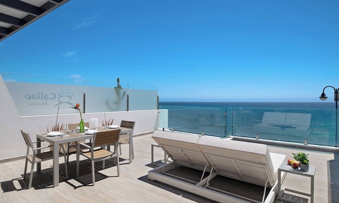 Arrieta Appartement | Appartement de vacances "Callao Beach 7" avec vue sur la mer, terrasse et Wi-Fi